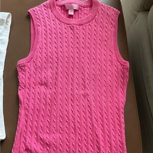 Lily Pulitzer pink crew neck sweater vest. Never worn size XS